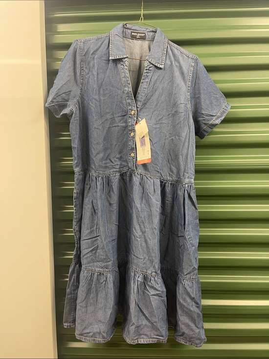 Simon Chang Dresses & Skirts - Simon Chang Light Blue Denim Midi Dress